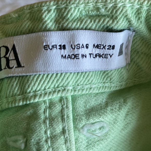 Zara jeans - Picture 3 of 3